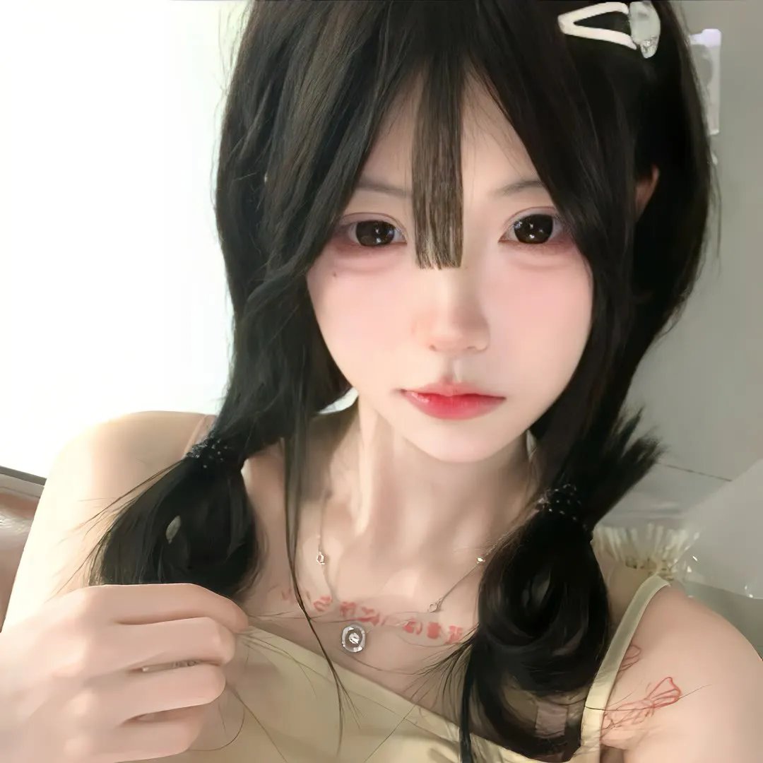 女子高中生